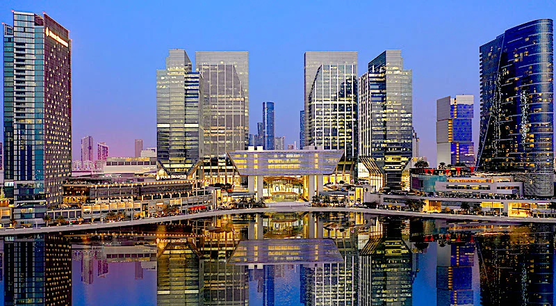 جزيرة المرايا